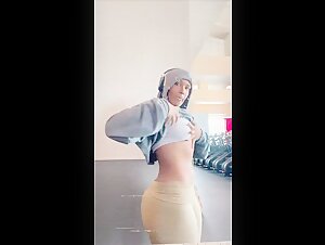 Thumb 6