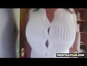 Huge Natural Tits Mature Webcam Show