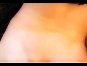 Arabischer und österreichischer Ballbusting-Wahnsinn